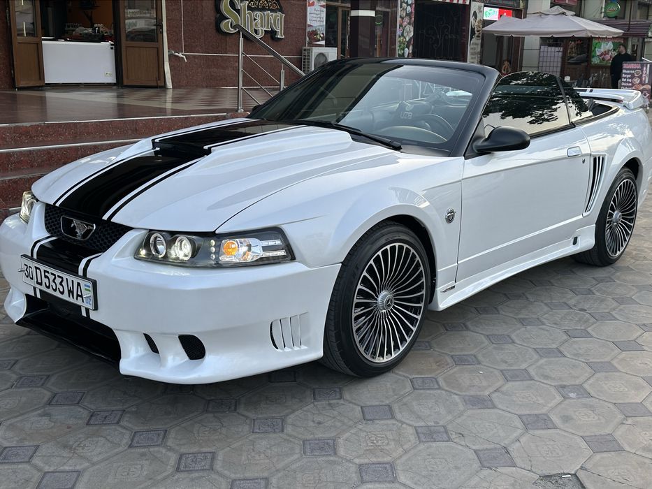 Ford Mustang kabriolet