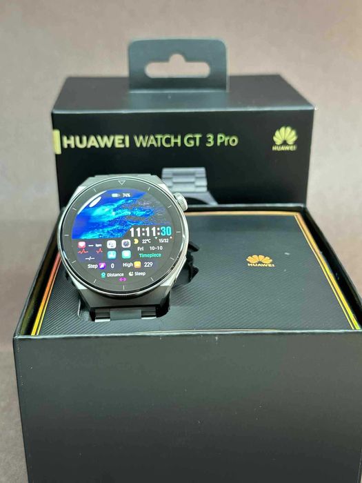 Смарт часовник Huawei Watch GT 3 Pro Titanium 46mm / Перфектен