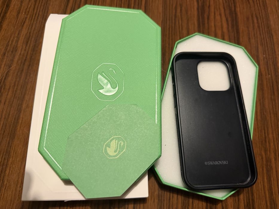 Кейс Swarovski iphone 14 pro
