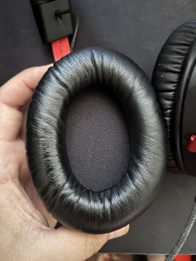 Casti HyperX Cloud 3