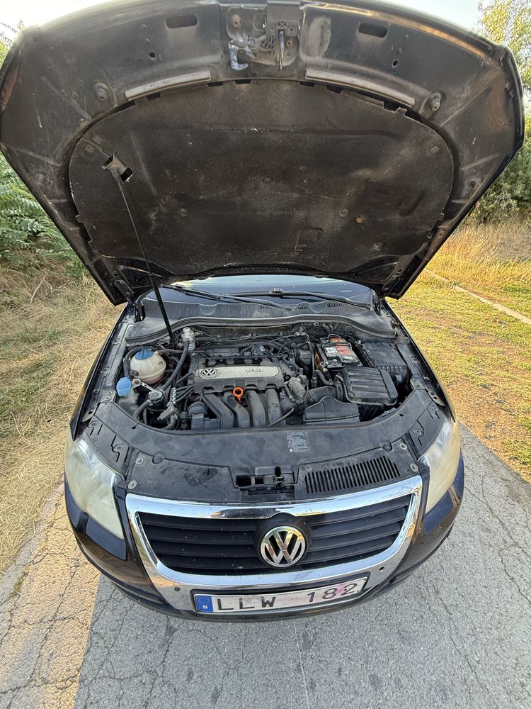 VW passat b6 2.0FSI само на части