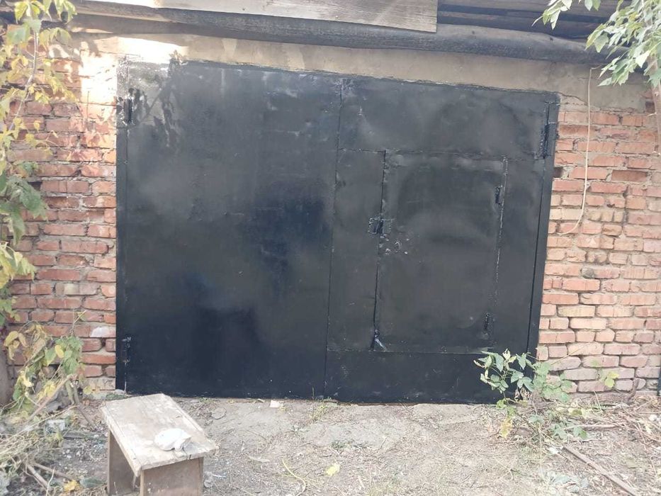 Гараж , продажа в связи с переездом,   район жд вокзала