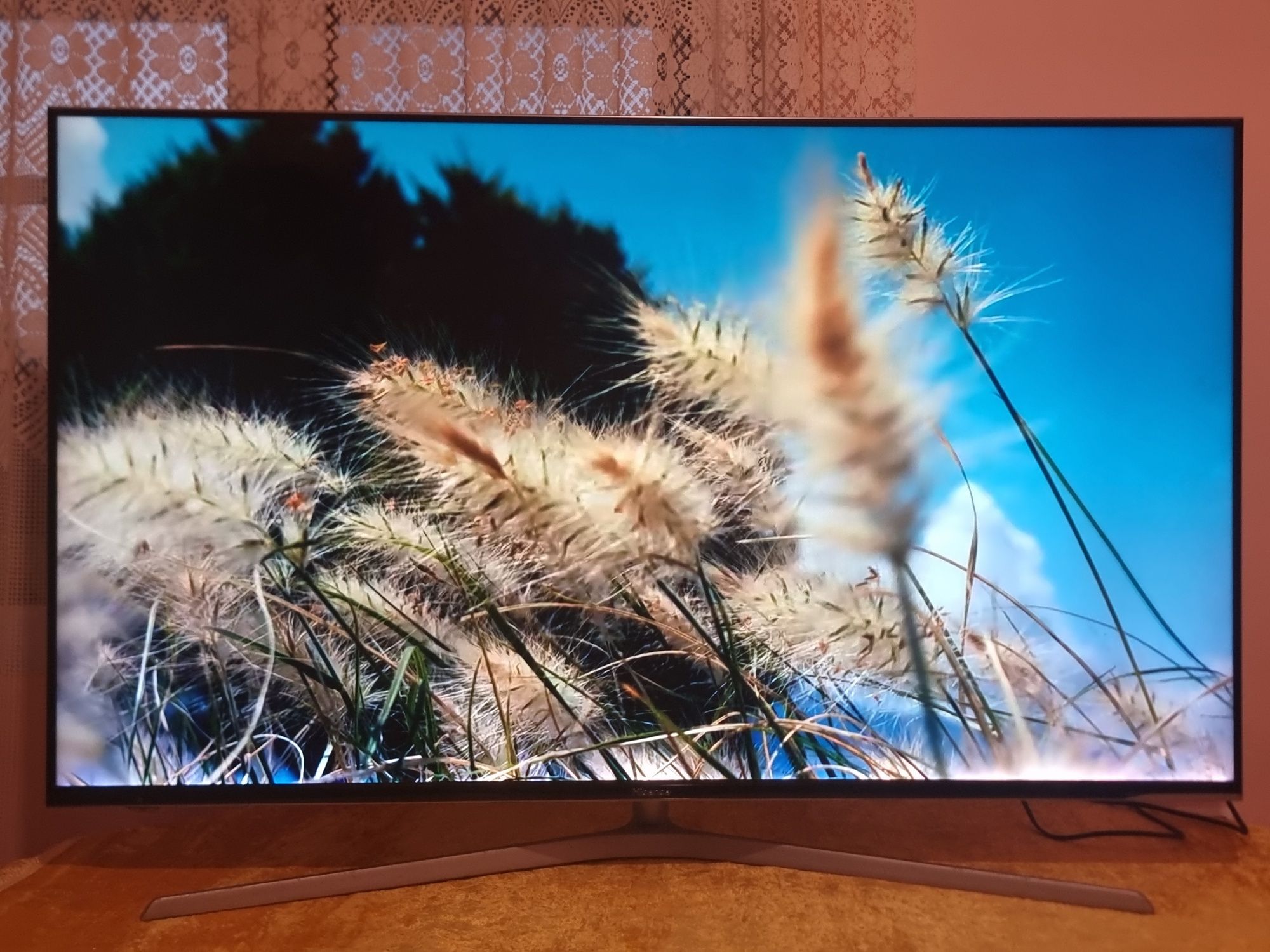 SMART Телевизор/Hisense - 50" - 4K/HDR10/YouTube/Цифрова и Ефирна