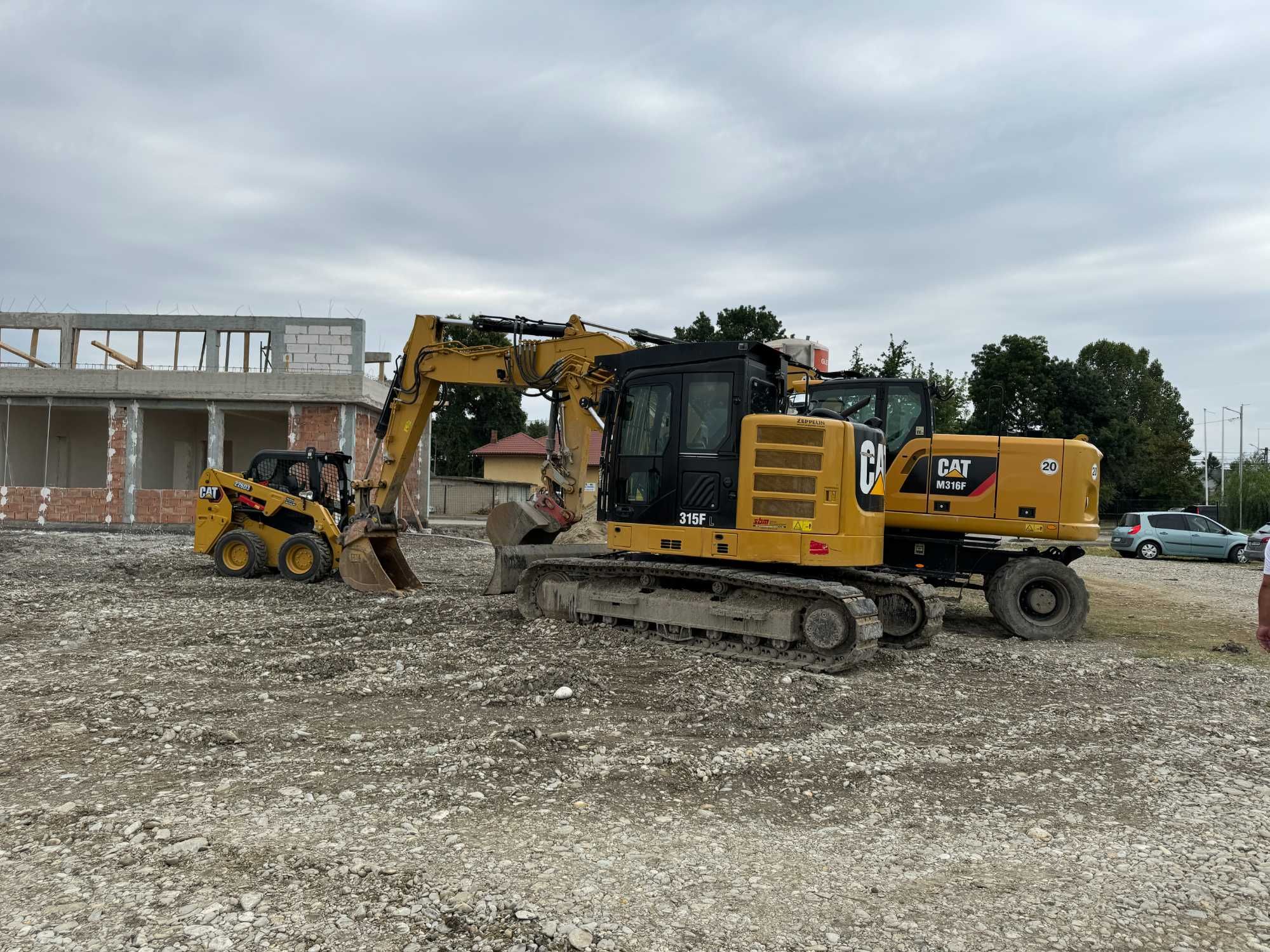 inchiriez miniincarcator bobcat miniexcavator lucrari sapaturi santuri