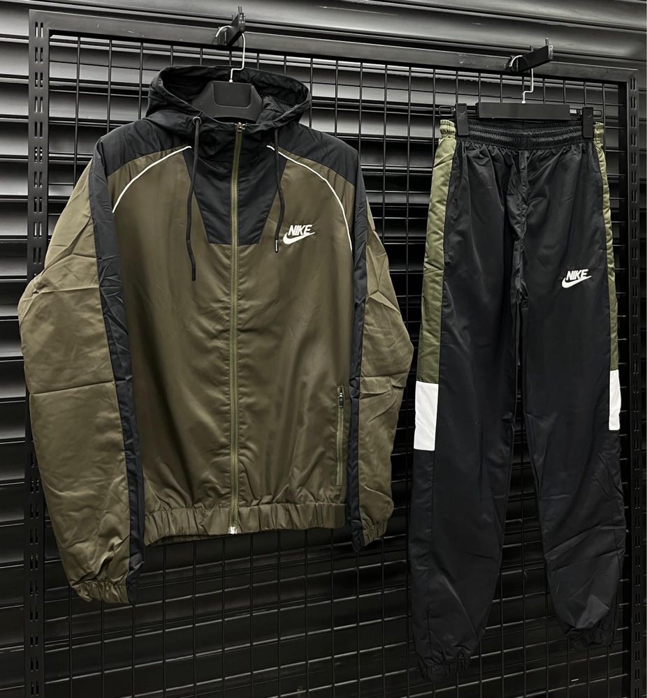 Мъжки екип шушляк Nike