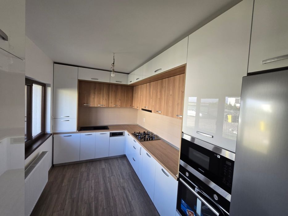 Vând Apartament la Casă