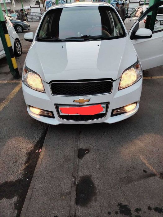 Продается Nexia 3