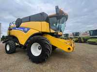 Combina New Holland CX 8070