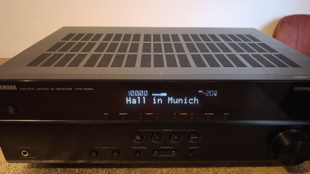 Receiver amplificator Yamaha HTR 2064, 5.1 la 80w Rms/canal impecabil