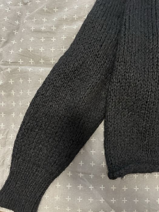 Черен пуловер Zara