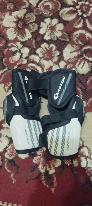 Продаю хоккейные налокотники