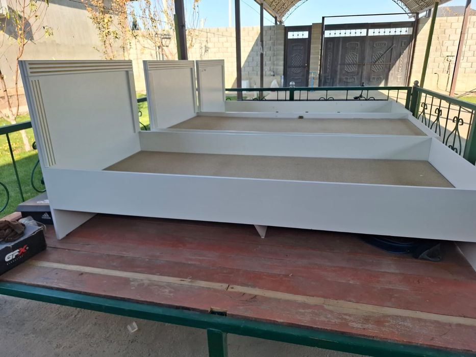 Балалар бөлмесіне кроват тез арада сатылады,