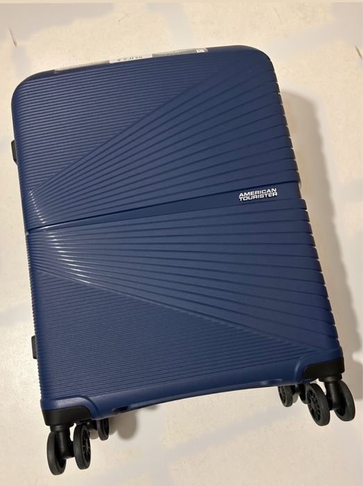 Куфар American Trourister