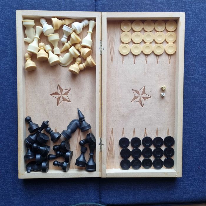 Дървена шах табла  Като нова