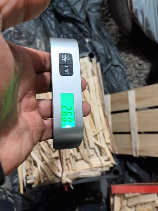 Așchii  lemn pentru  aprins focul