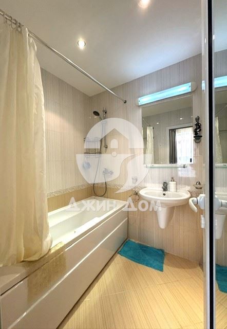 Продава се Тристаен апартамент в Свети Влас - 102 кв.м за 1344 €/кв.м - Снимка #9