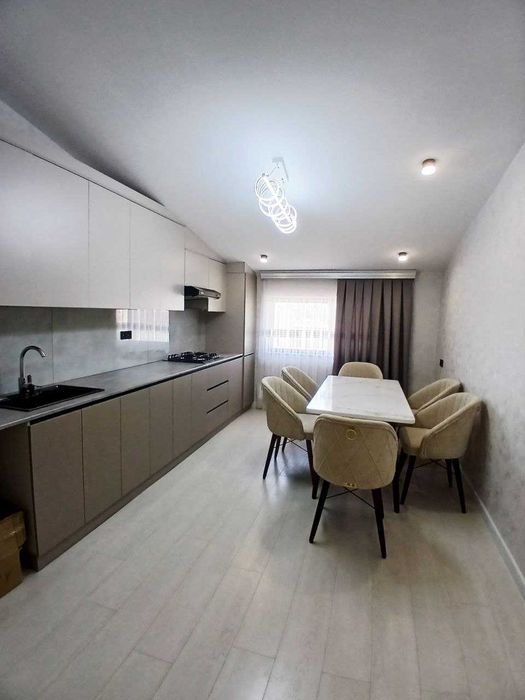 3 xonali kvartira sotuvda