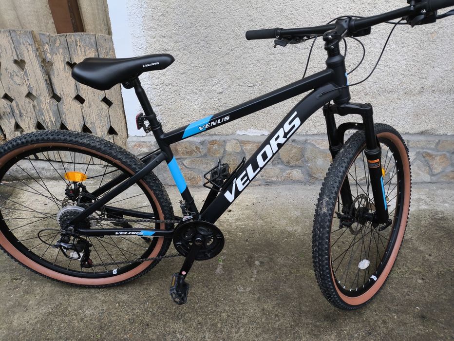 Bicicleta MTB-HT Velors Venus 2.7 V27302G 27,5", Negru/Alb/Albastru