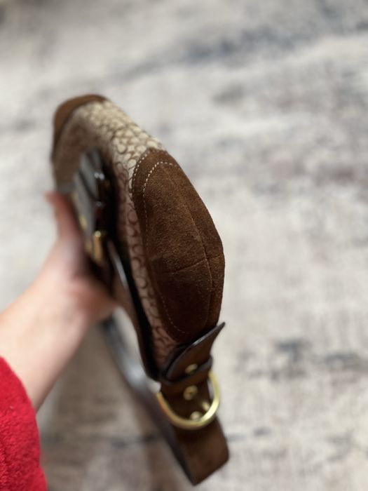 Coach Soho Signature дамска чанта с велурени елементи