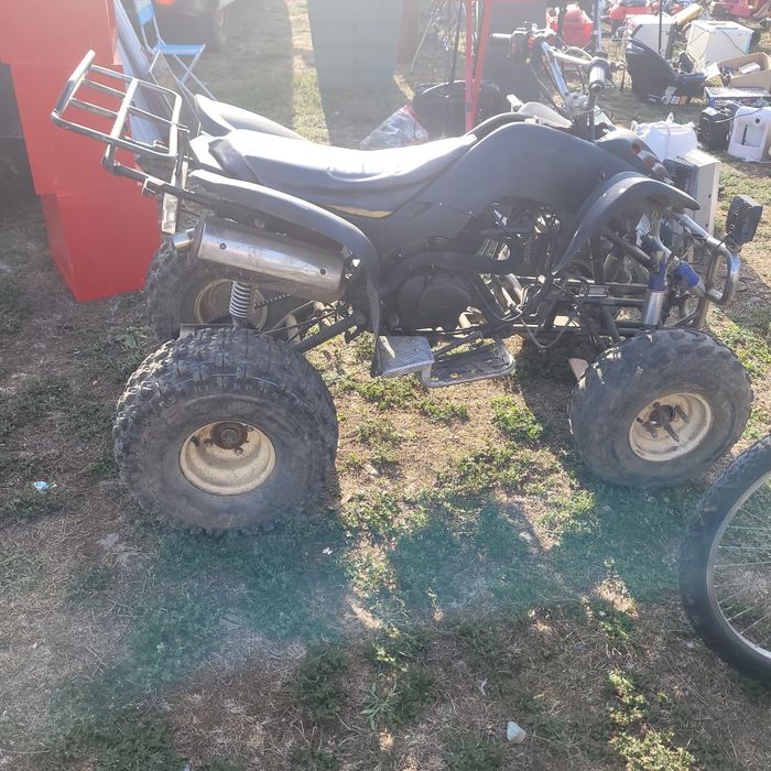 Vând atv,motor 250