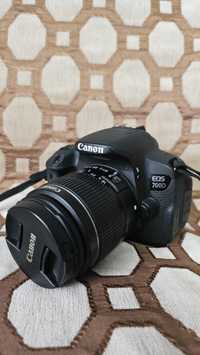 Фотоаппарат Canon 700D kit EF-S 18-55