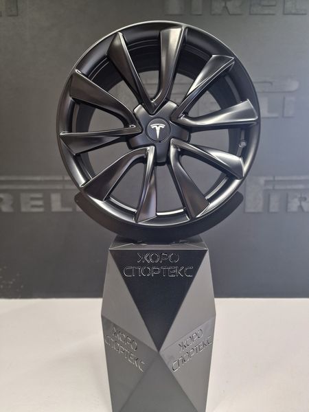 19цола Тесла Tesla 5x114.3