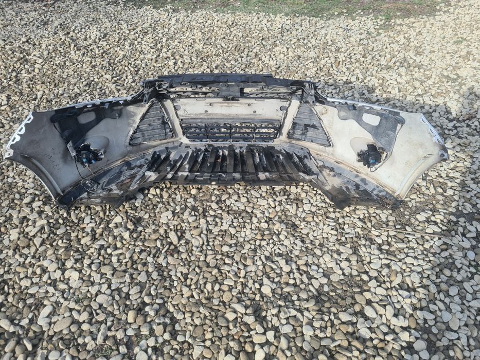 Bara fata Ford Focus Mk3