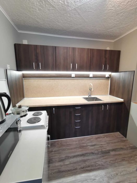 Мебели по поръчка (Пловдив)-шкафове,гардероби,кухни,простички решения