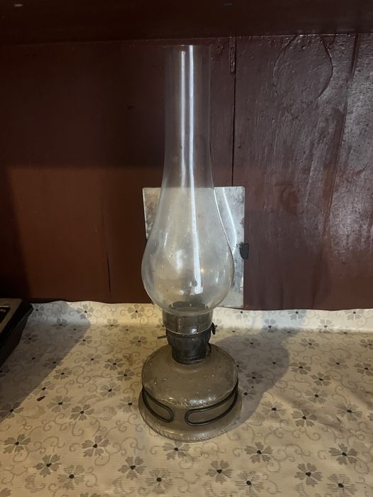 Lampa pe gaz foarte veche