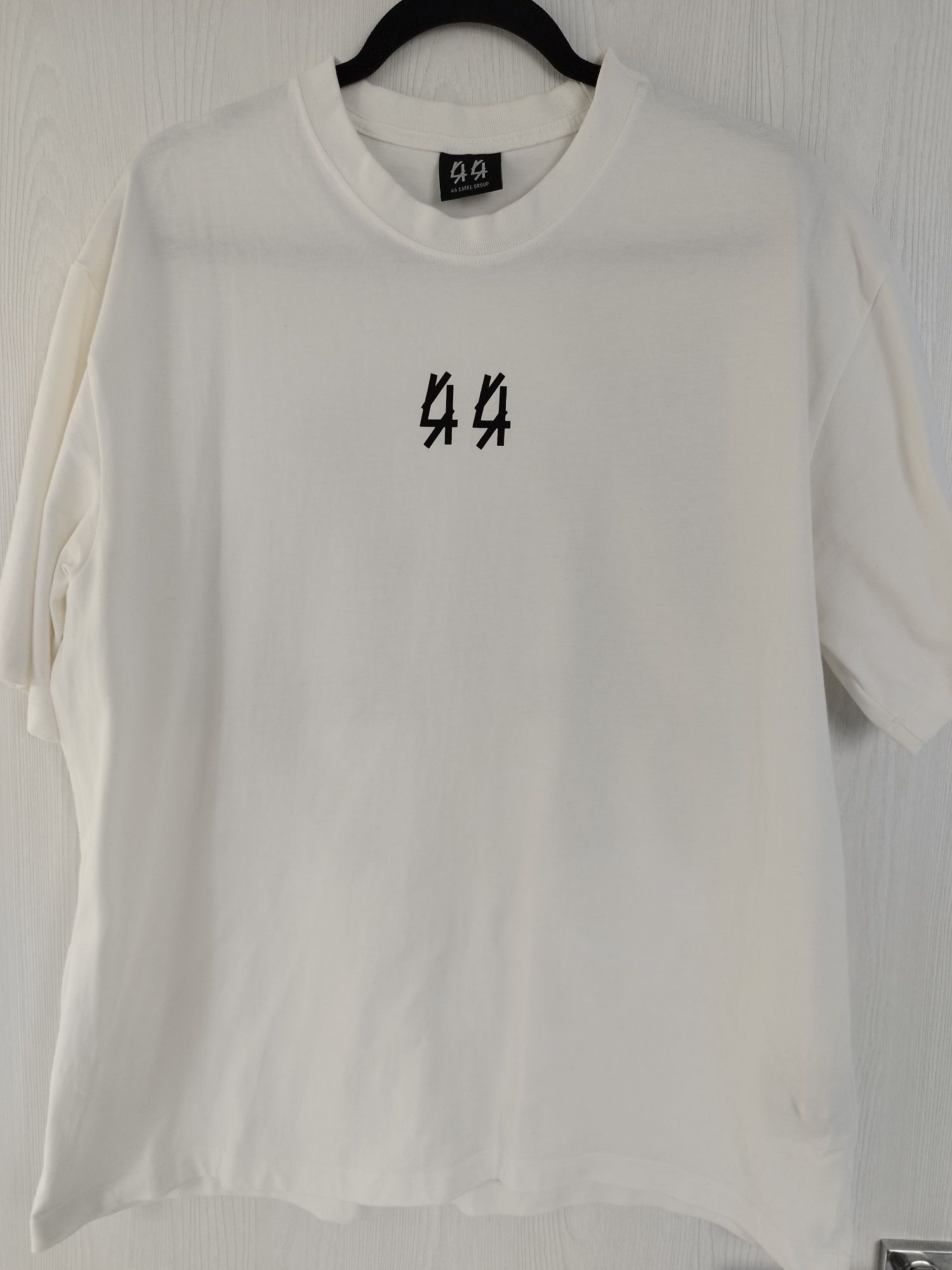 Мъжка тениска 44