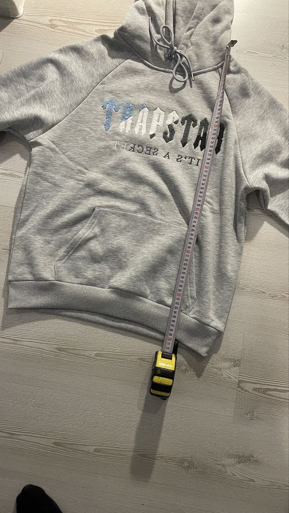 Trapstar Chenille Decoded Hoodie Tracksuit (сиво и синьо) размер: L