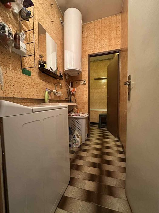 Продава се Тристаен апартамент в Пловдив, Каменица 2 - 93 кв.м за 1662 €/кв.м - Снимка #8