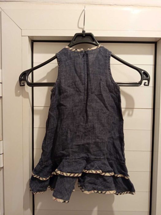 Оригинална детска рокля Burberry - размер 92