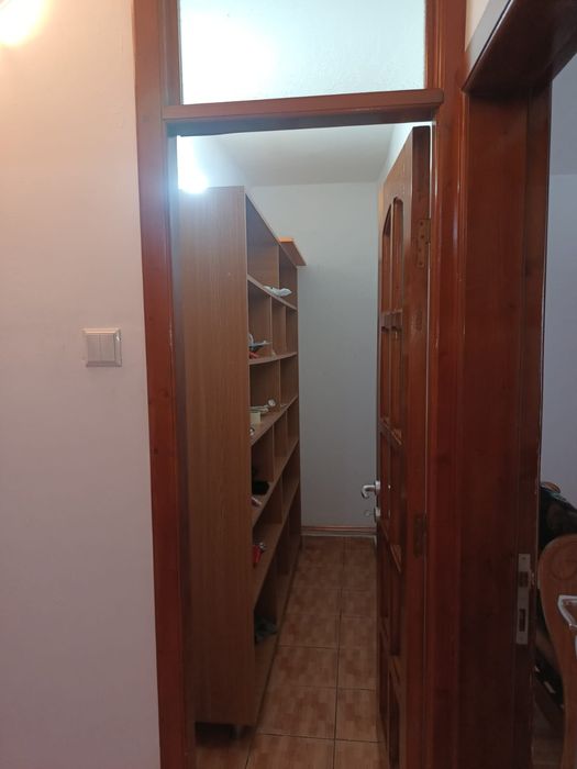 Apartament 2 camere decomandat zona hotel Traian