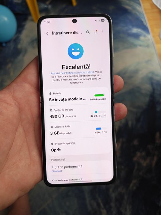 Vând sau Schimb Samsung Galaxy Z Flip 5 5G 512GB