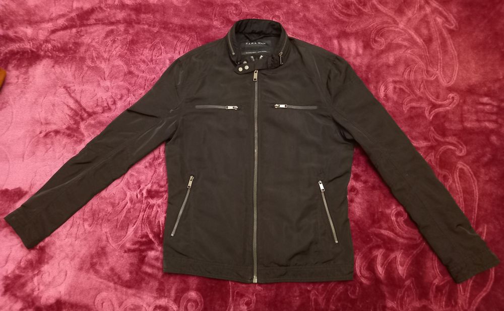 Vând geaca Zara Men