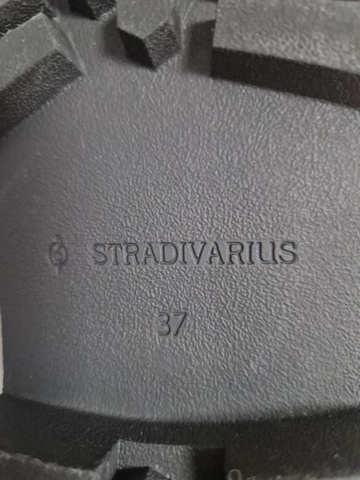 Cizme măr 37 Stradivarius