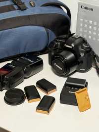 Продам фотоаппарат Canon EOS 5D Mark lll+объектив+вспышка+4 аккумулято