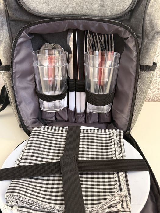 Rucsac de picnic termoizolant si accesorii picnic