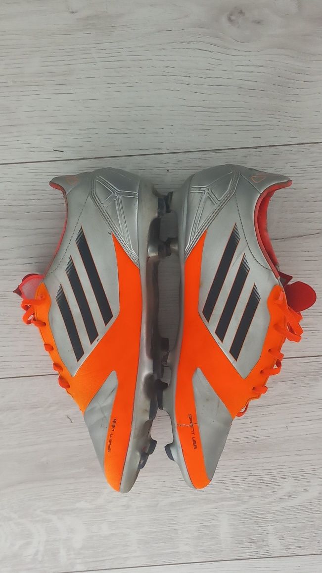 Футболни бутонки Adidas F50 Adizero - с забележки