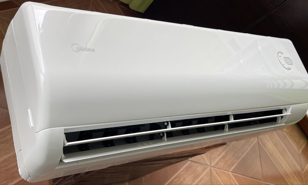 Климатик Midea 12 Btu