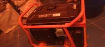 Vând generator 3000w