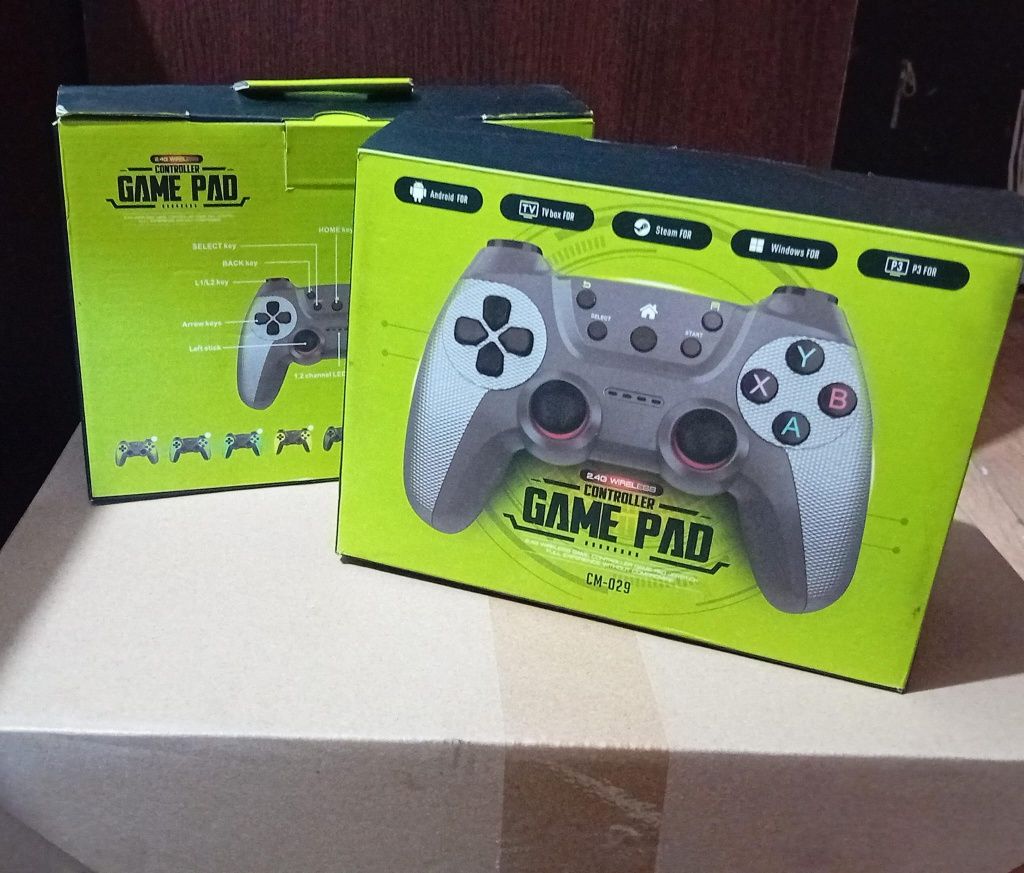 Se vinde controlare GAM PAD CM-029   2.4G