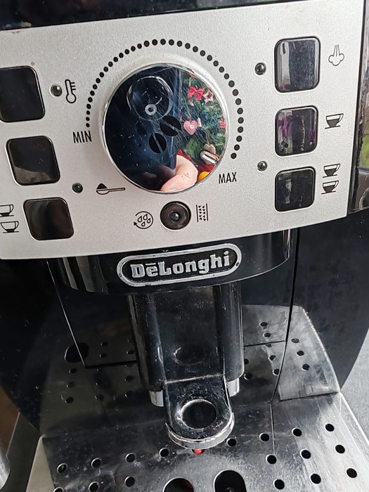 Aparat cafea DeLonghi Magnifica S