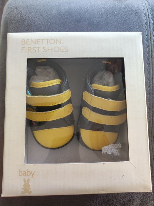 Бебешки обувки Benetton