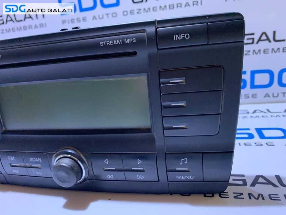 Radio CD Player Stream MP3 SkodaAuto Skoda Octavia 2 2004 - 2013 Cod 1Z0035161C Fara Safe Code [S0119]