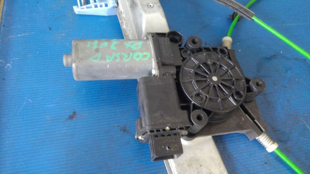 motoras macara usa dreapta opel corsa d 2 usi