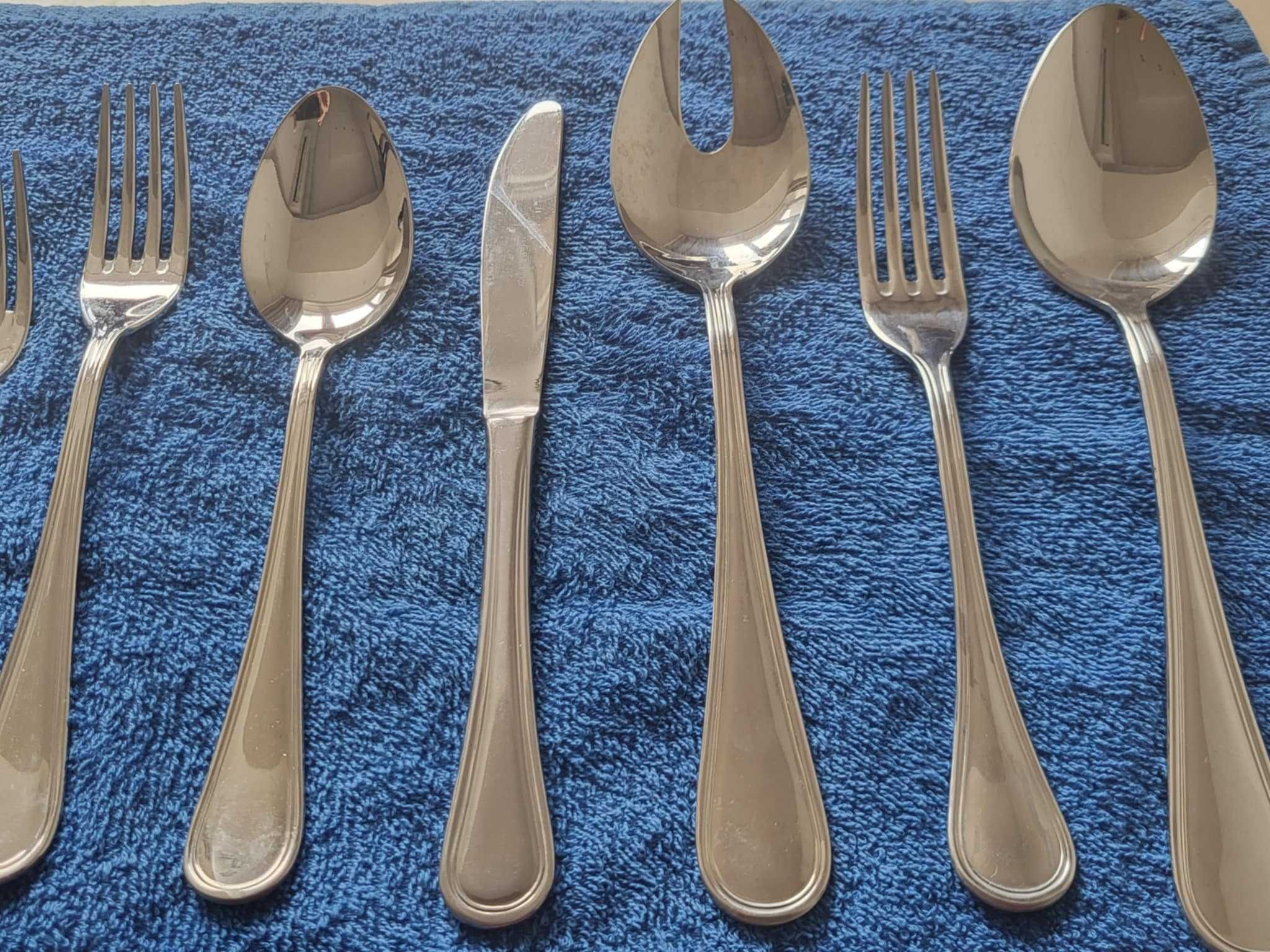 Италиански прибори за хранене ABERT Imperial 18/10 St.steel 62 Части