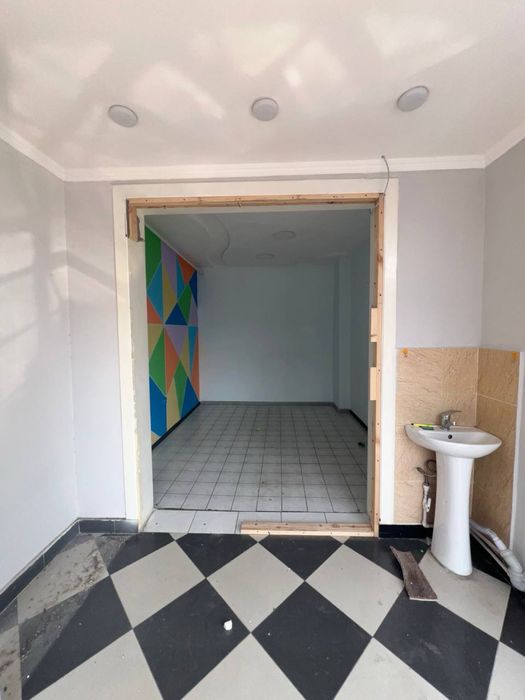 Нежилое 300 кв.м Мега Планет 1-Линия 8 комната Фасад 25 метр