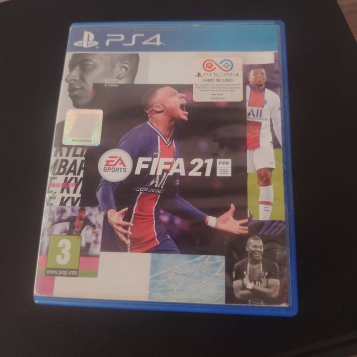 PlayStation 4 , negociabil